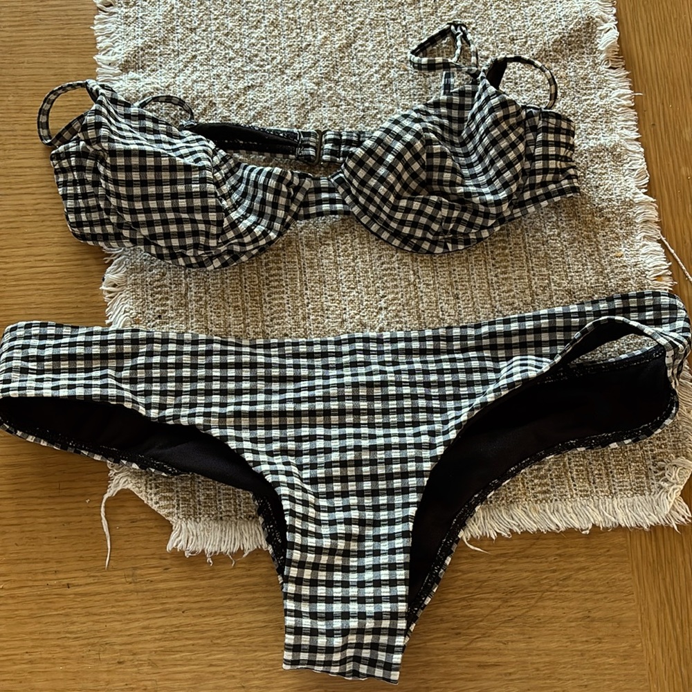Billabong Black and White Checkered Bikini